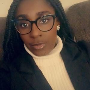 Meet your Posher, Carla